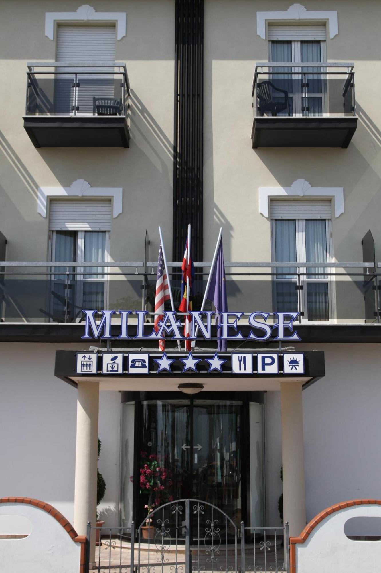 רימיני Hotel Milanese מראה חיצוני תמונה